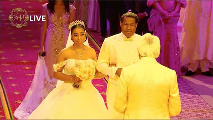 Pastor Benny Hinn presides over wedding of Pastor Chris 