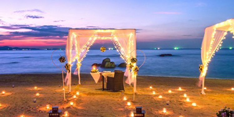 What to consider when planning a honeymoon