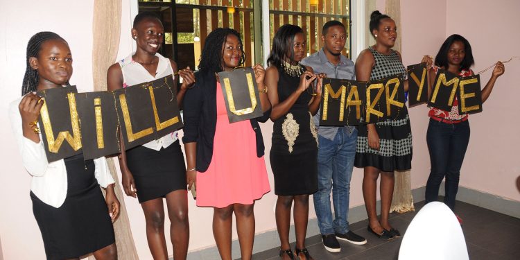 I wish for a proposal where everything is going wrong for me that day’-11 girls reveal their fantasy proposals