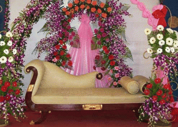 Be careful, your expensive décor may come off as clutter