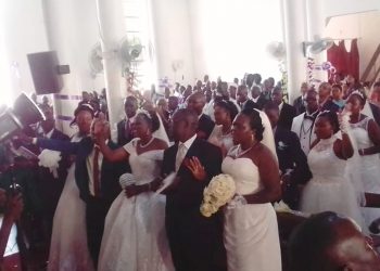 16 couples wed at All Saints Cathedral