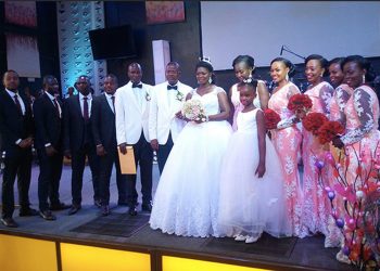 ‘Oli Katonda’ hit singer, Pr Justine Nabbosa marries city lawyer