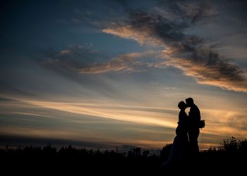 Groom shot on wedding day, returns after surgery to take vows