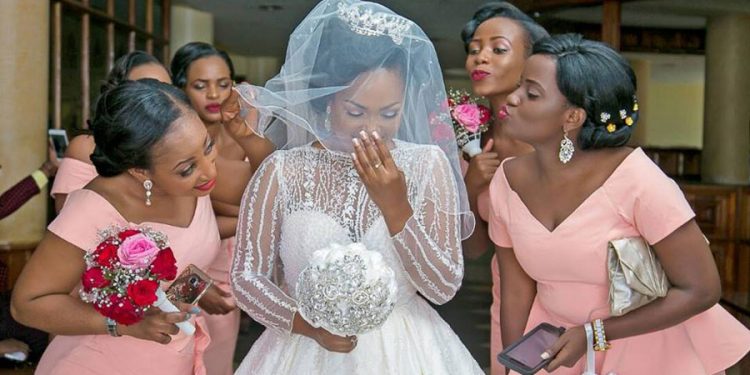 How to get a decent yet stylish gown for your wedding