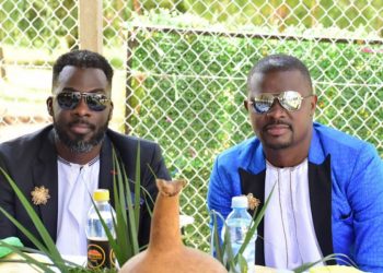 5 suave celebrity heartthrobs that killed it at Salvador’s introduction