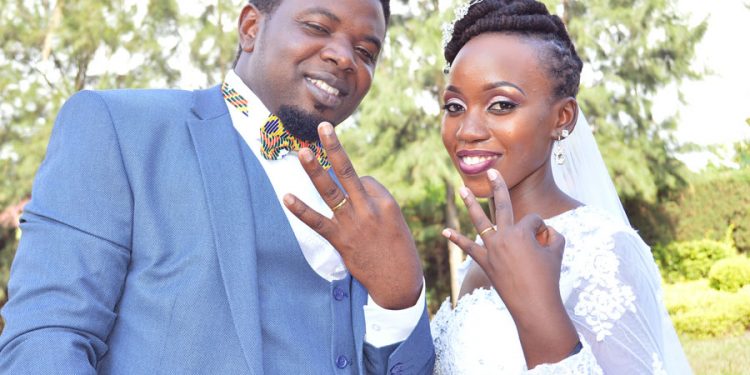 How we hosted 2000 guests on our wedding