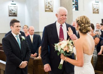 Bride is walked down the aisle by man who received her father’s heart