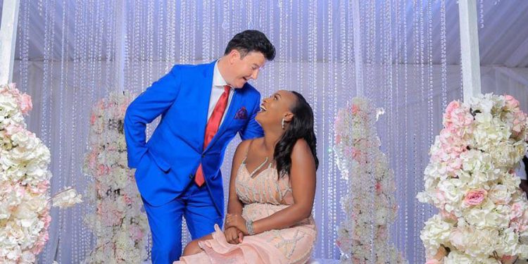 Dubai based couple exhibits beauty and elegance at their giveaway ceremony