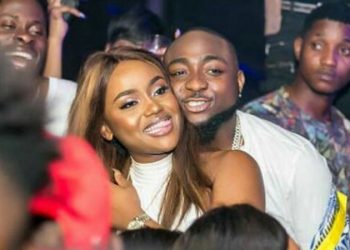 Nigerian Artist Davido proposes to girlfriend Chioma