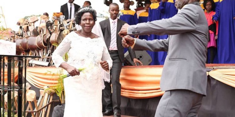 Couple formalises marriage after 53 years at 77 Dogs mass wedding