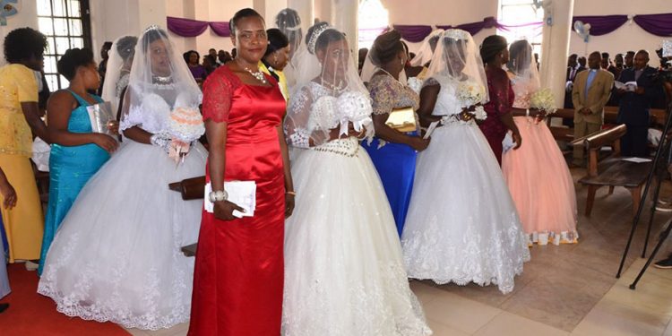 25 wed in first ever diocesan corporate wedding in Kampala