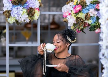 A sneak peek into Rema’s fancy introduction shower decor