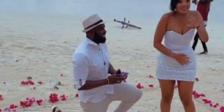 Anitah Fabiola’s long-time boyfriend, Mark Ronald Mubiru proposes