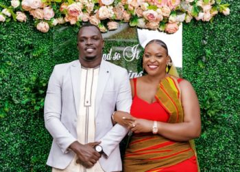 An impromptu photo shoot turned into a surprise proposal