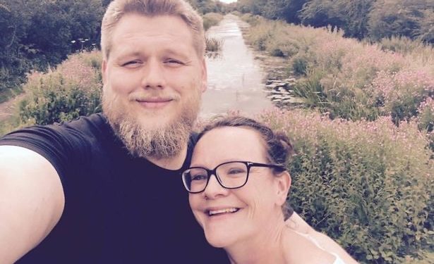 Couple that put their wedding on hold for 11 years finally gets married, bride dies 3 days later