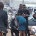 Man blocks traffic as he proposes to girlfriend at Kitintale junction