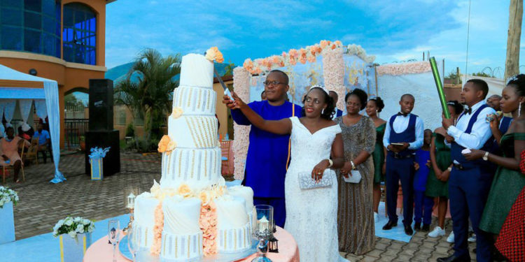 ‘A WhatsApp photo led me to my dream woman’