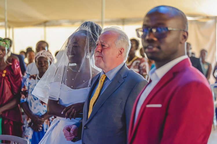 I approached her to learn French