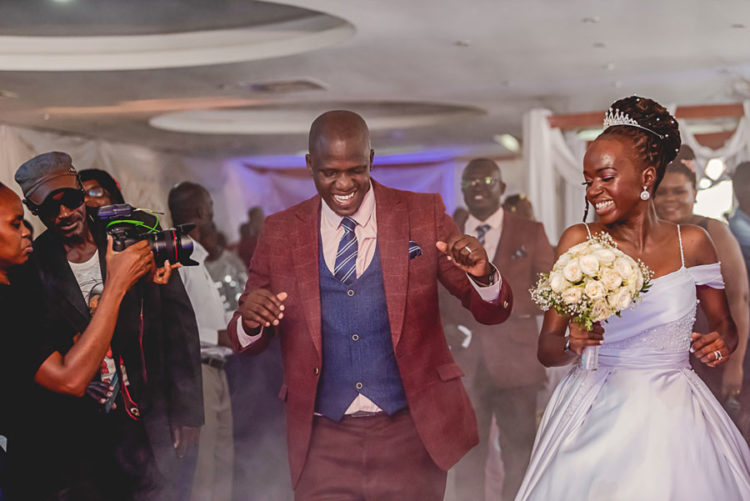 I approached her to learn French