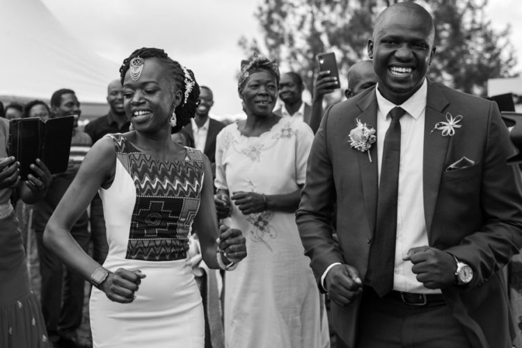 I approached her to learn French