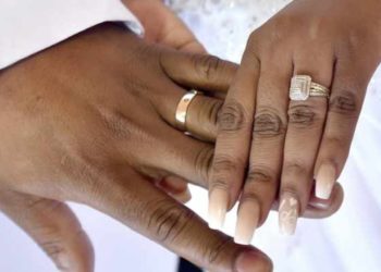 He married someone else but wants to meet