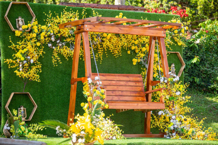 Why we decided not to have a high table at our wedding