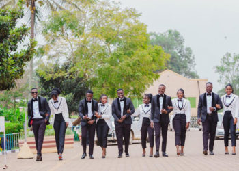 ‘I wanted my bridesmaids to stand out’